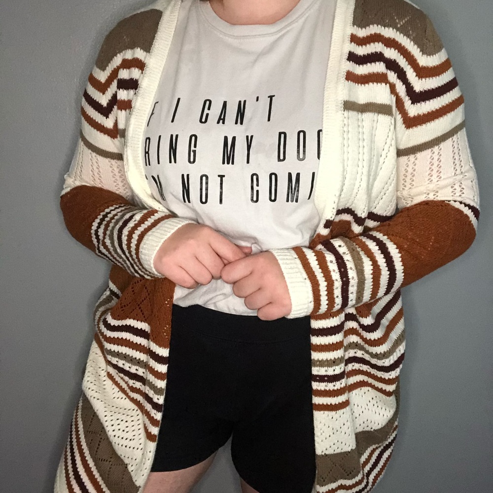 Famou knit cardigan